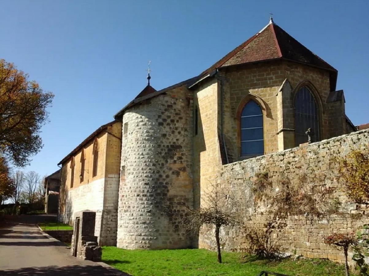 Hotel Les Remparts Nozeroy Exterior photo